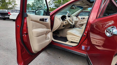 2013 Nissan Pathfinder Platinum