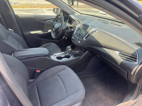 2017 Chevrolet Malibu LT