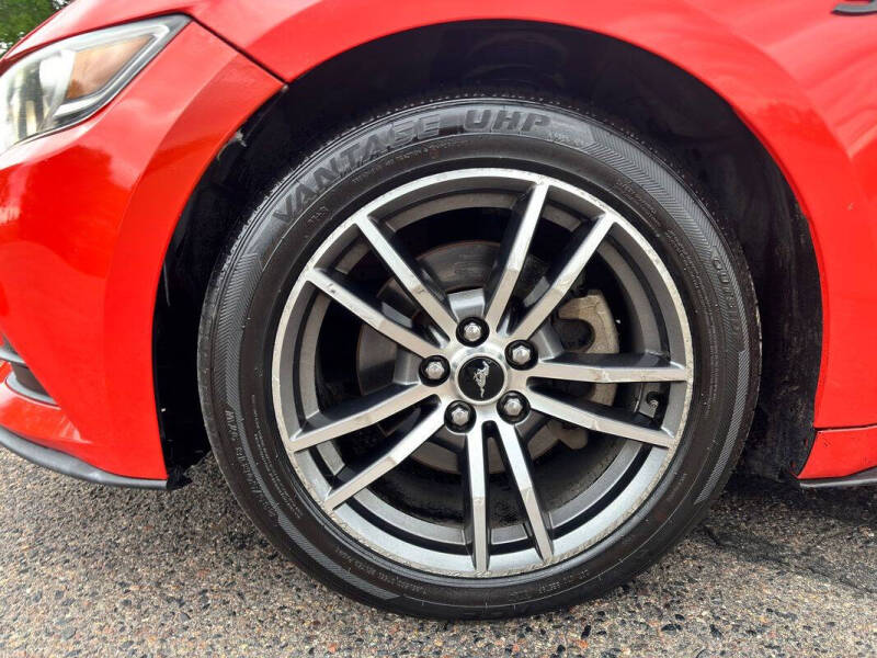 2016 Ford Mustang V6