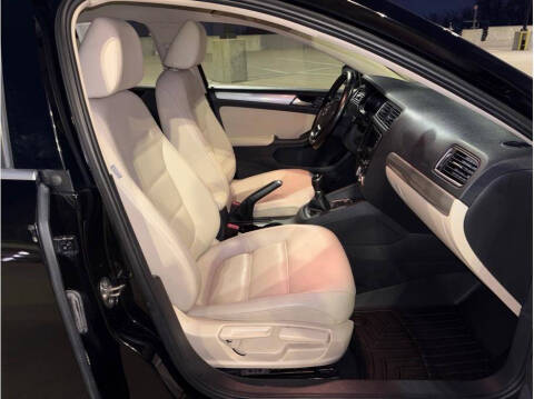 2017 Volkswagen Jetta 1.4T SE