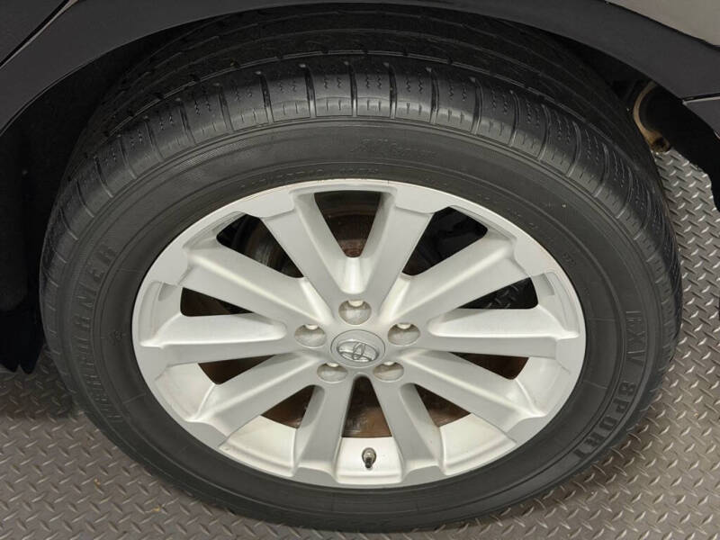 2012 Toyota Venza LE