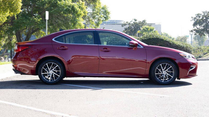 2017 Lexus ES 350