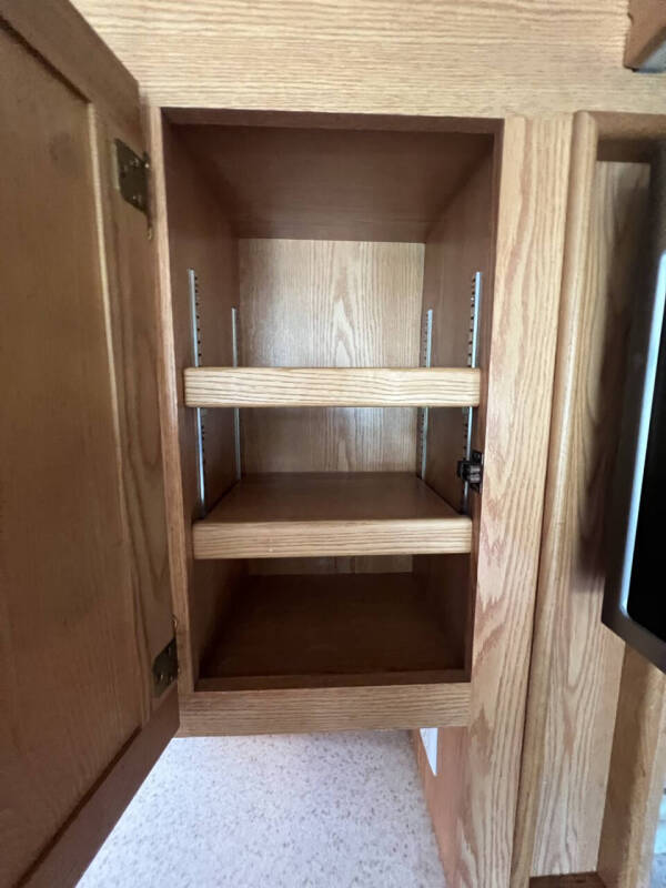 2001 Winnebago Journey 36L