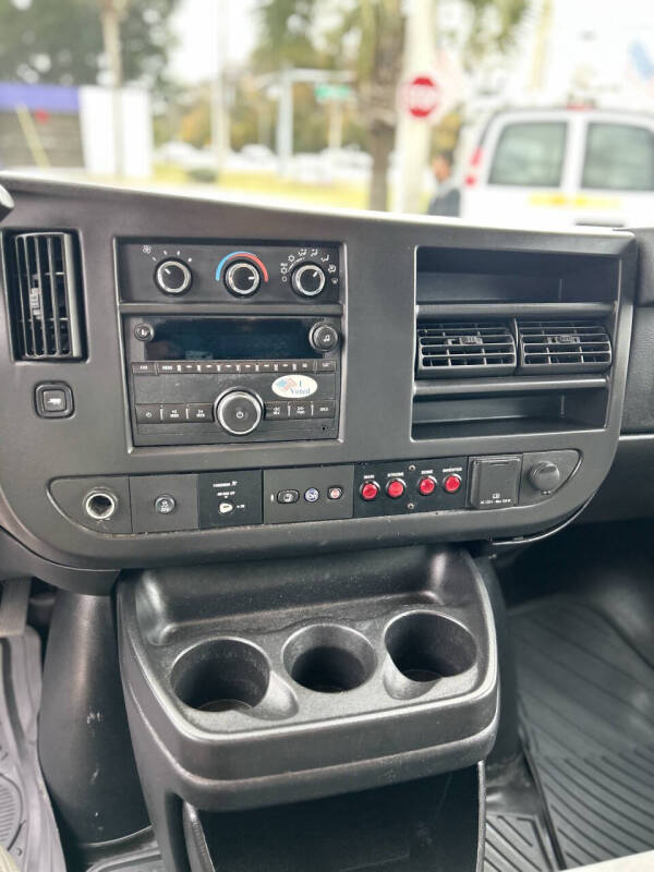 2015 Chevrolet Express 2500