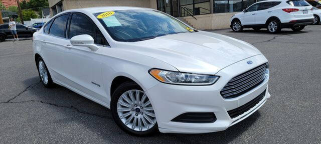 2016 Ford Fusion Hybrid SE
