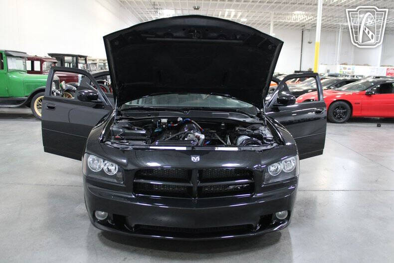 2006 Dodge Charger SRT-8