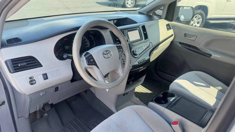 2013 Toyota Sienna