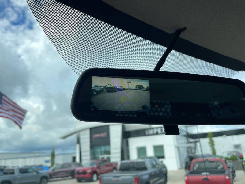 2023 Chevrolet Express 2500