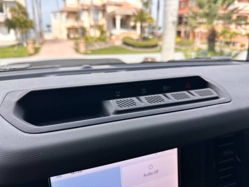 2021 Ford Bronco Black Diamond