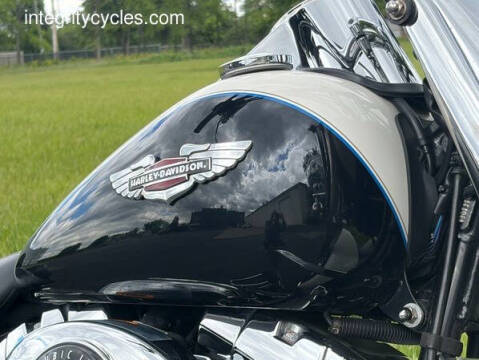 2012 Harley-Davidson Softail Deluxe