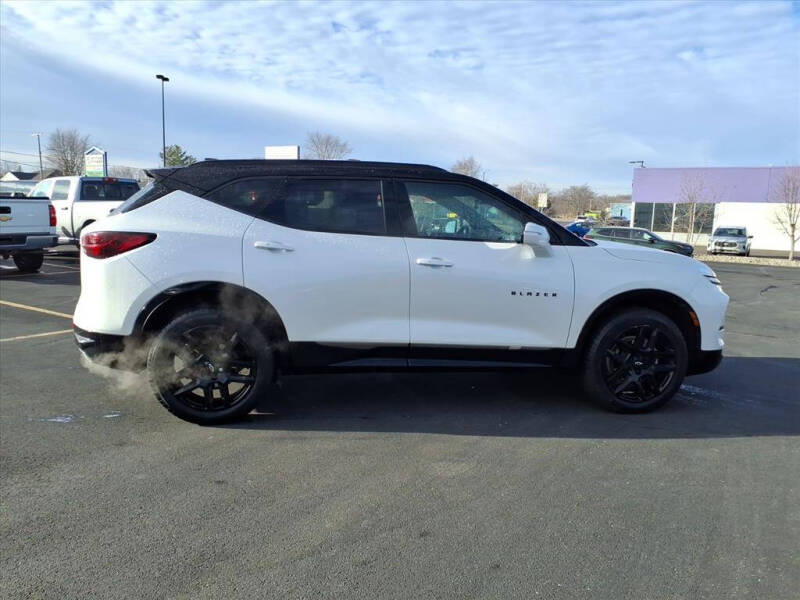 2023 Chevrolet Blazer RS