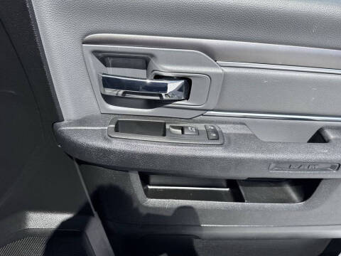 2022 RAM 1500 Classic SLT