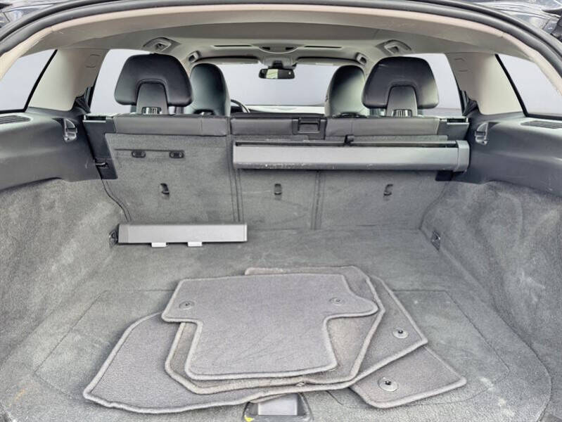 2015 Volvo V60 T5 Drive-E Platinum