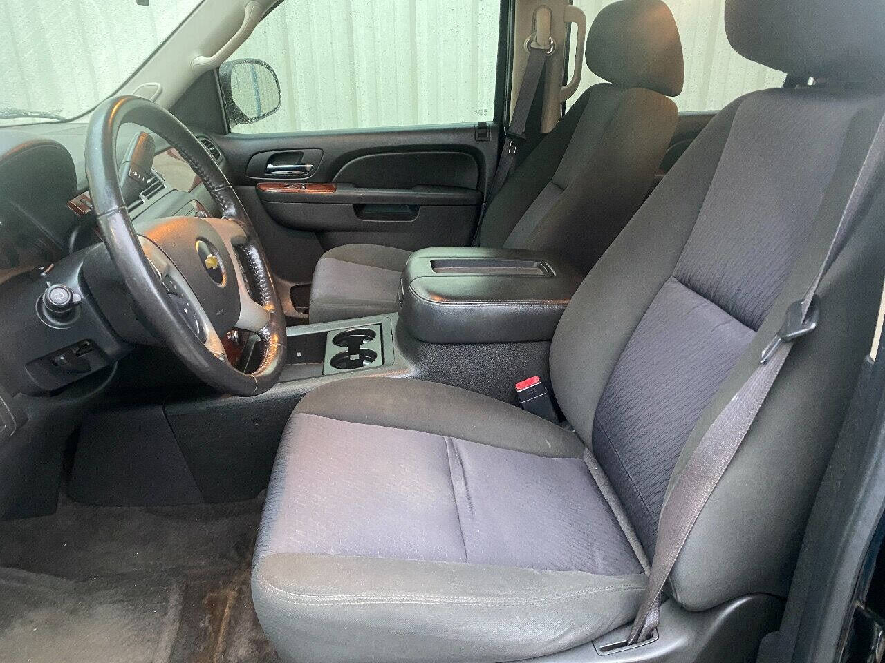 2011 Chevrolet Tahoe 2
