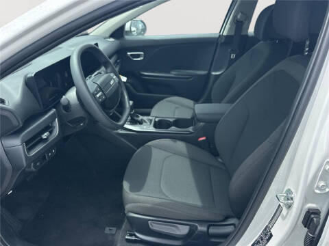 2026 Kia K4 LX