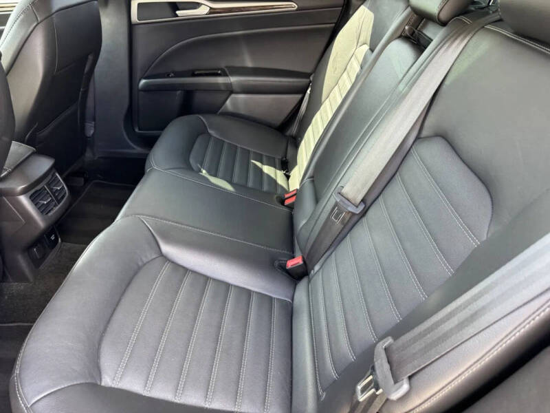 2016 Ford Fusion Energi SE Luxury