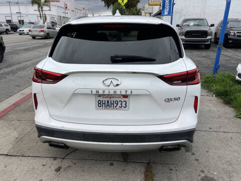 2019 Infiniti QX50 Essential