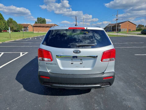 2011 Kia Sorento LX