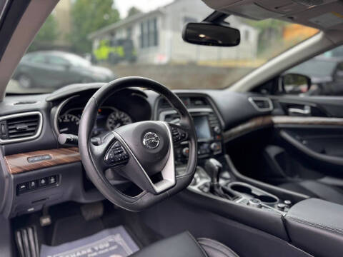 2018 Nissan Maxima Platinum