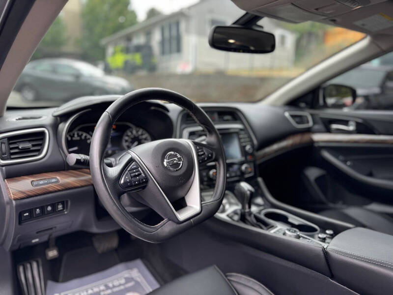 2018 Nissan Maxima Platinum