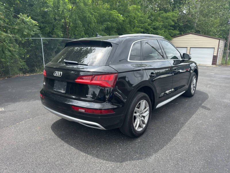 2020 Audi Q5 quattro Premium 45 TFSI