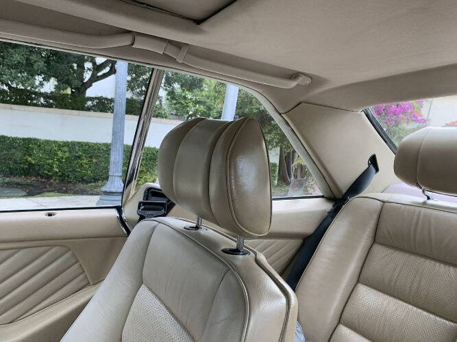 1989 Mercedes-Benz 500SEC