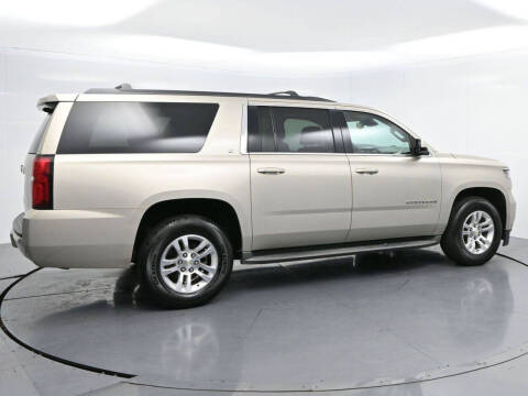 2016 Chevrolet Suburban LT