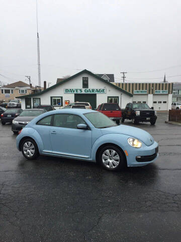 2012 Volkswagen Beetle for sale at Dave's Garage Inc in Hampton NH