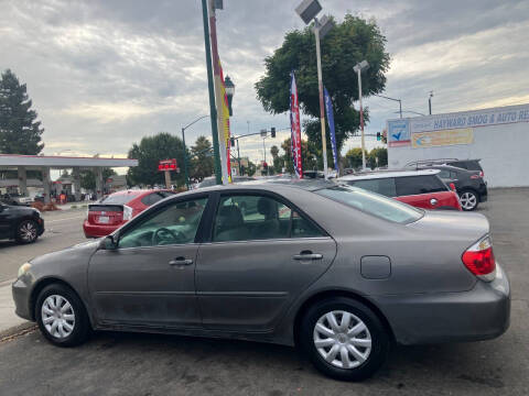 2006 Toyota Camry LE