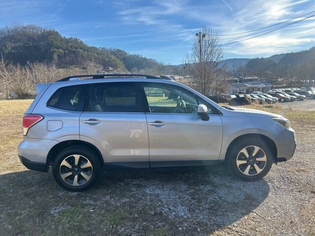 2017 Subaru Forester 2.5i Limited