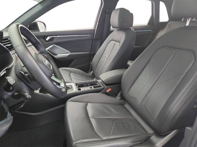 2023 Audi Q3 quattro S line Prem Plus 45 TFSI