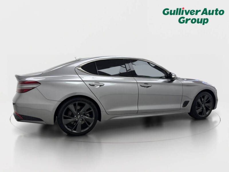 2023 Genesis G70