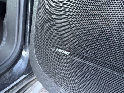 2011 GMC Acadia Denali