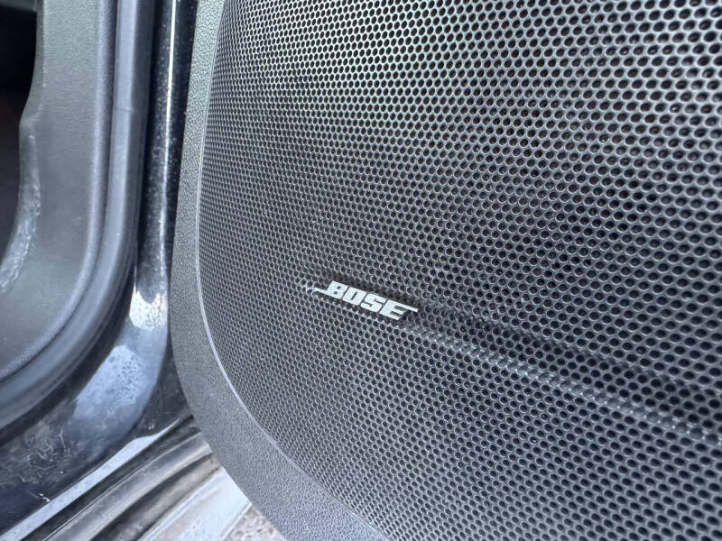 2011 GMC Acadia Denali