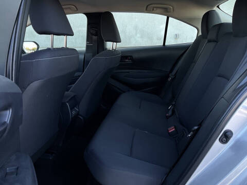 2025 Toyota Corolla Hybrid LE