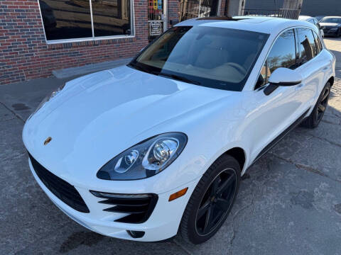 2015 Porsche Macan S