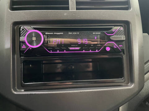 2013 Chevrolet Sonic LS Manual