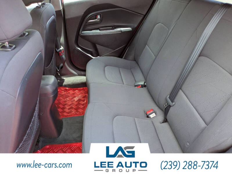 2012 Kia Rio 5-Door EX