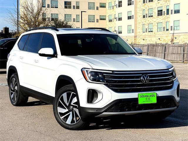 2025 Volkswagen Atlas SE