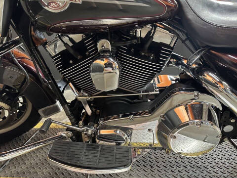 2005 Harley-Davidson® FLHTCUI - Electra Glide®