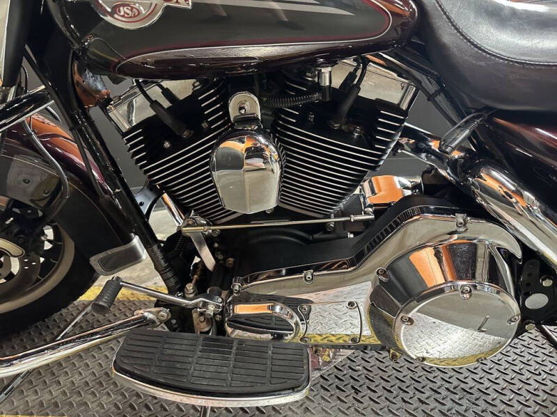 2005 Harley-Davidson® FLHTCUI - Electra Glide®