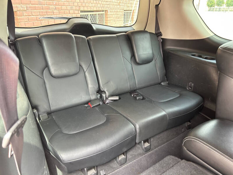 2017 Infiniti QX80