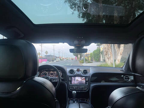 2019 Bentley Bentayga V8