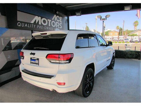 2018 Jeep Grand Cherokee Altitude