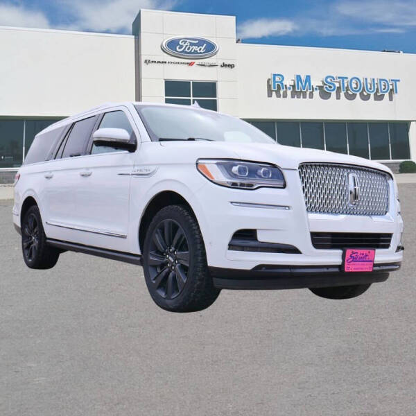 2022 Lincoln Navigator L Reserve