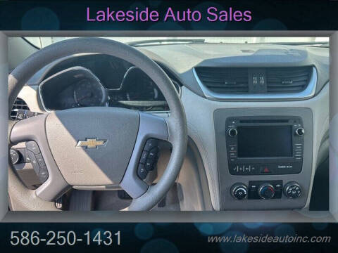 2017 Chevrolet Traverse LS