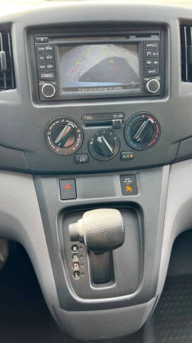 2015 Nissan NV200