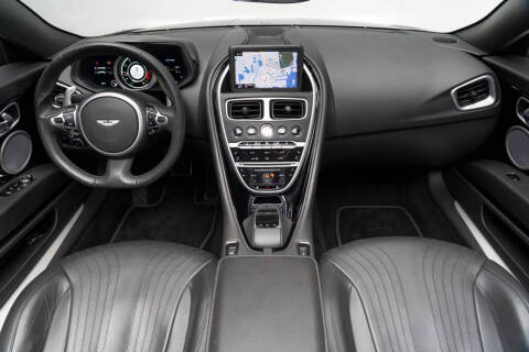 2020 Aston Martin DB11 Volante