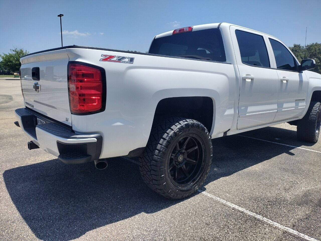 2017 Chevrolet Silverado 1500 for sale at T.D.D.S.Auto in Cedar Park, TX