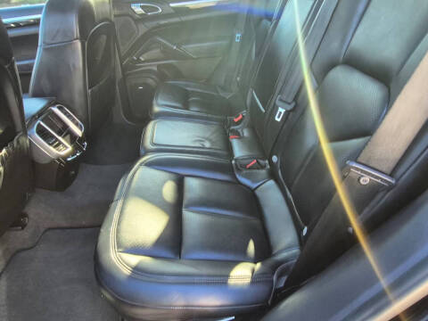 2016 Porsche Cayenne